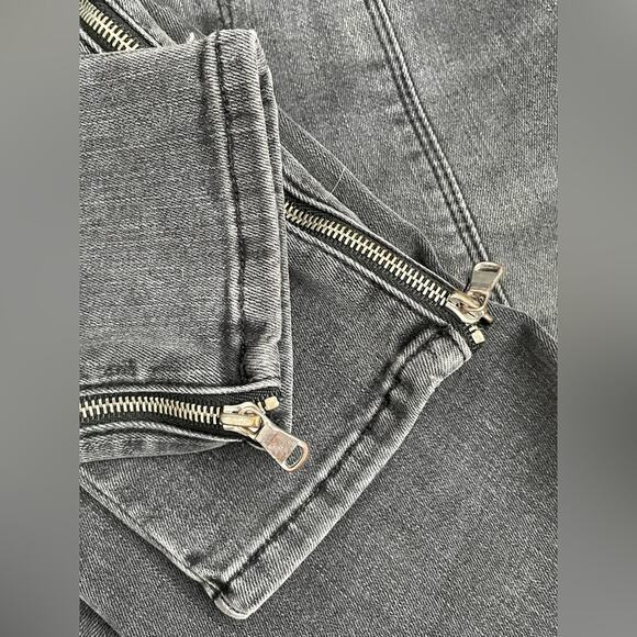 J Brand Kassidy Skinny Jeans in Grey Cascade w/Zipper Detail - Size 25 - Picture 7 of 7